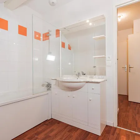 2 Pieces Avec Terrasse, Piscine Et Parking - 6 Personnes, Pres De Saint-lary-soulan - Fr-1-504-131 Vignec