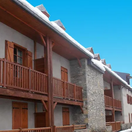 2 Pieces Avec Terrasse, Piscine Et Parking - 6 Personnes, Pres De Saint-lary-soulan - Fr-1-504-131 *
