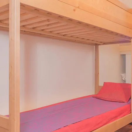 2 Pieces Avec Terrasse, Piscine Et Parking - 6 Personnes, Pres De Saint-lary-soulan - Fr-1-504-131 Vignec